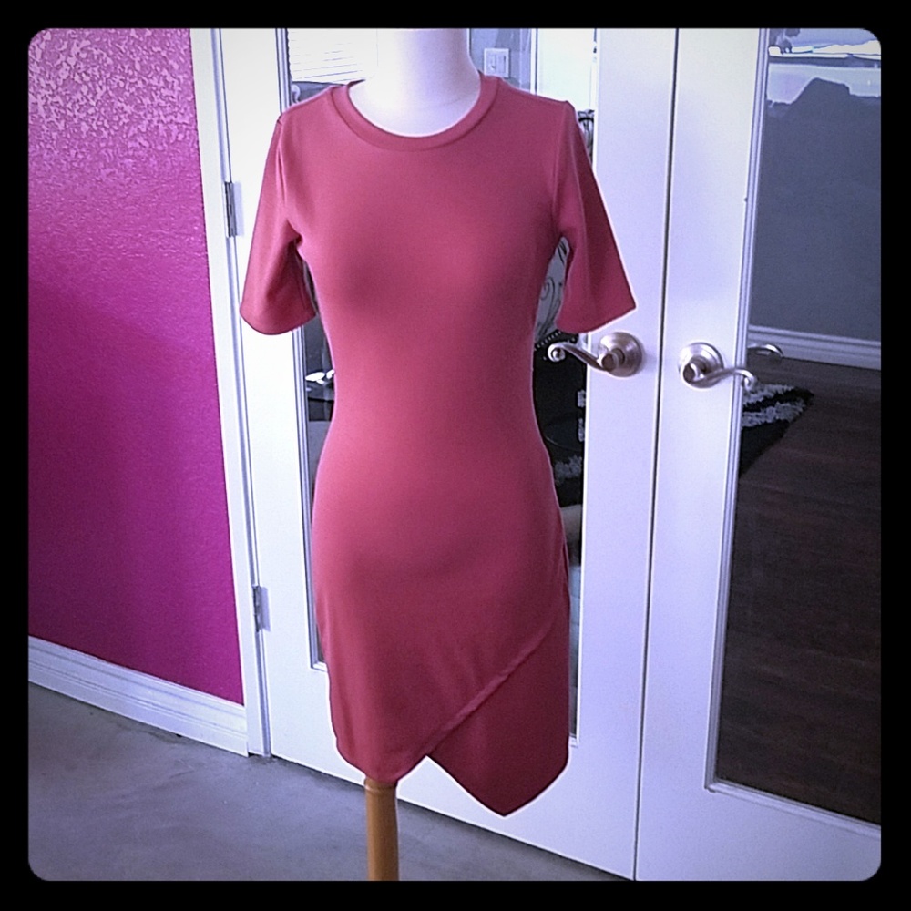 Mauve fitted spandex dress